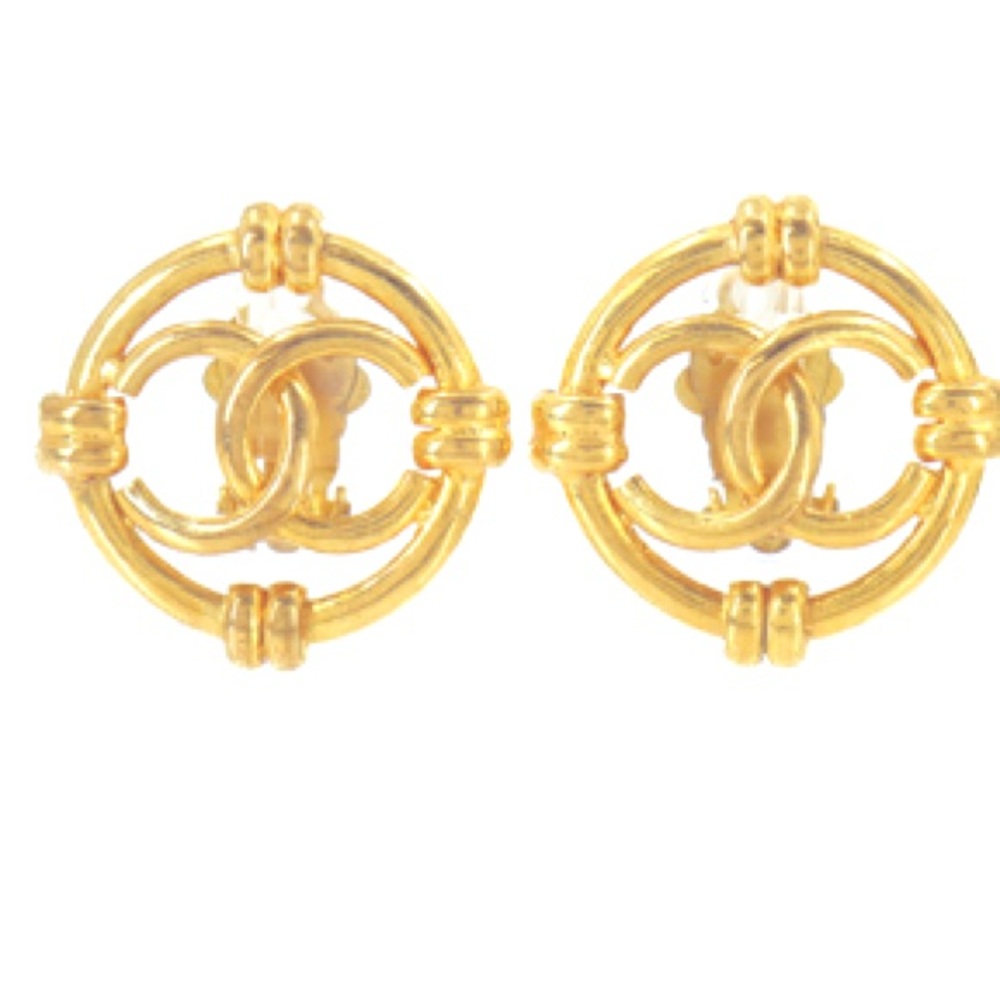 CHANEL Vintage Coco Mark Round Earrings Gold Plated